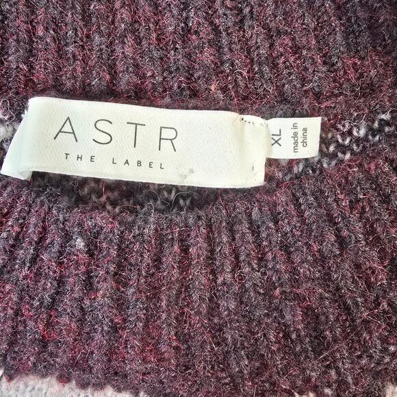 ASTR the Label Saira Floral Sweater - Picture 4 of 10